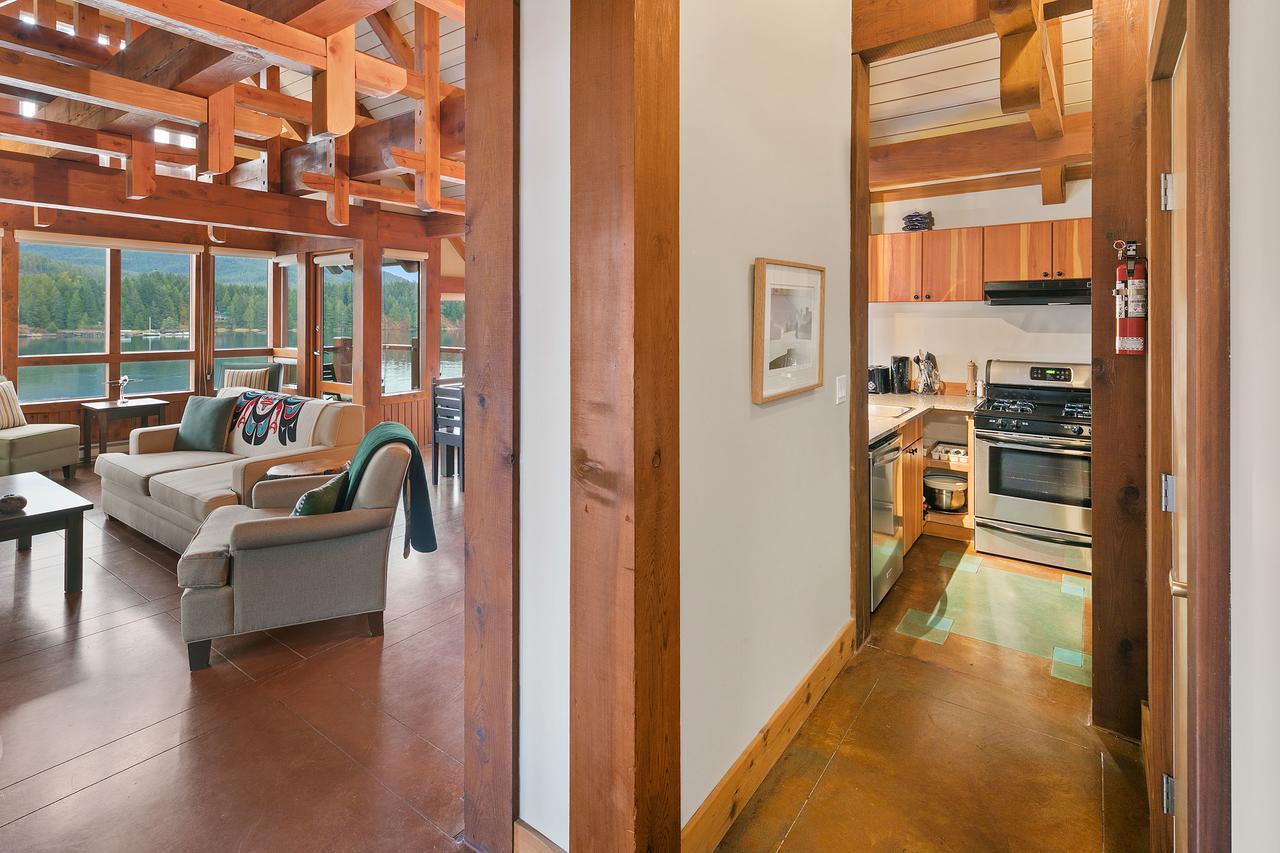 Black Rock Landing Ucluelet Exterior foto
